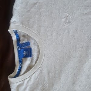 White adidas T-Shirt